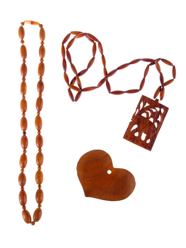 Bijoux en bois : l'union parfaite du design et de la durabilité